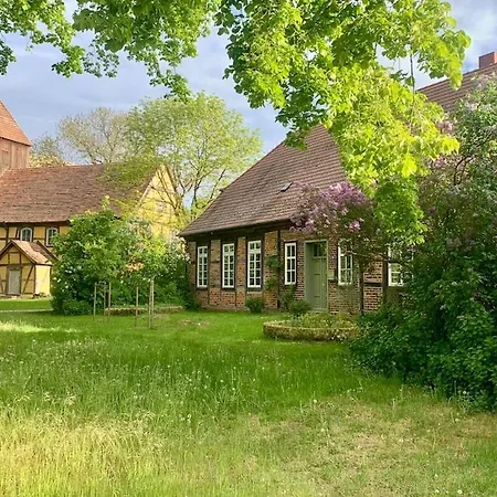 Charmantes Pfarrhaus Inmitten Der Seenplatte *